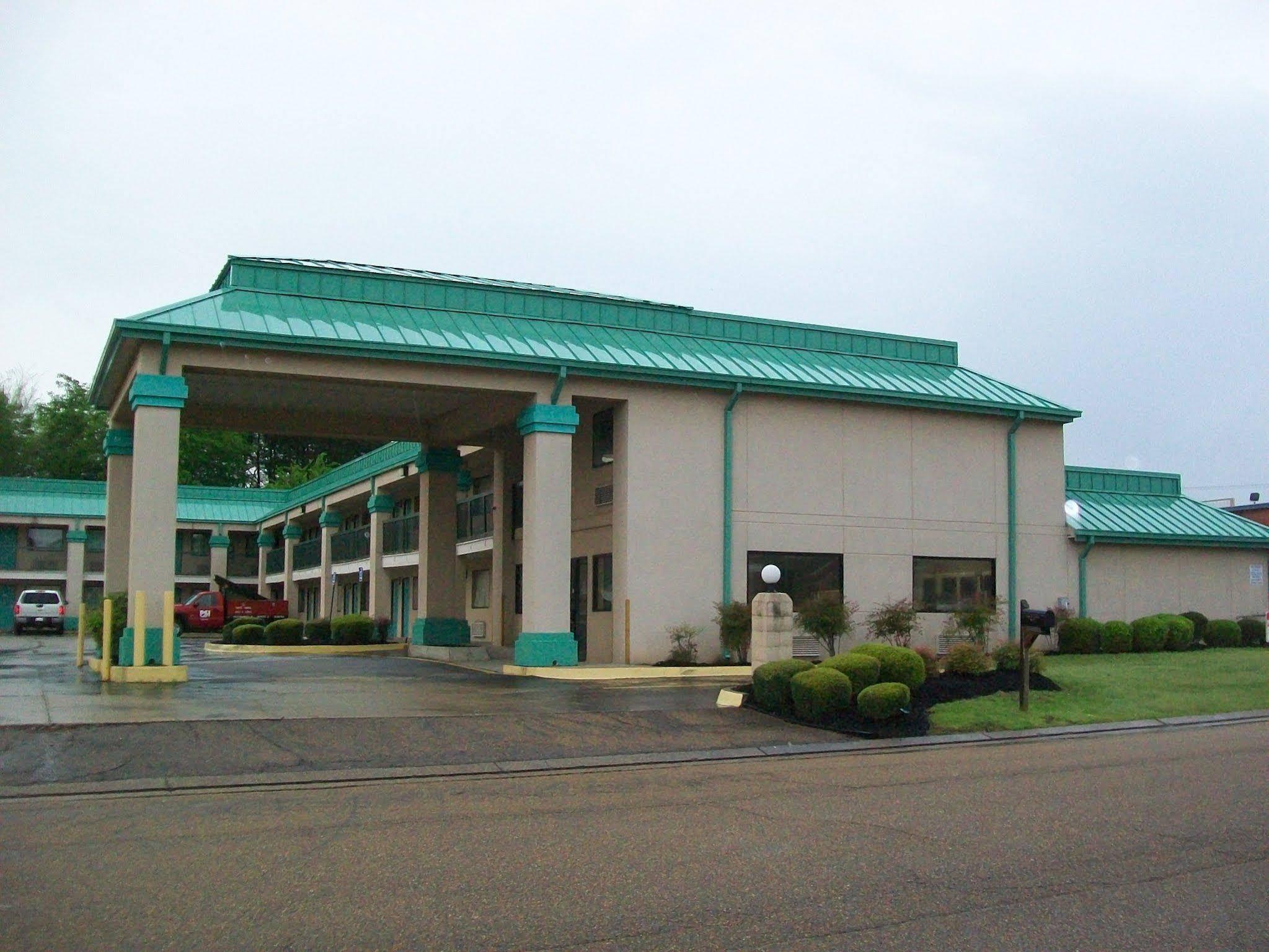 Americas Best Value Inn Byram Buitenkant foto